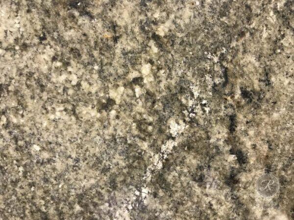 Granite - Amarone Olive close-min