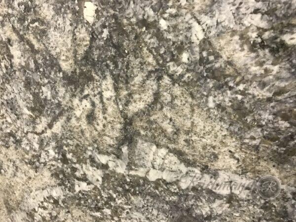 granite-blue-araras-close