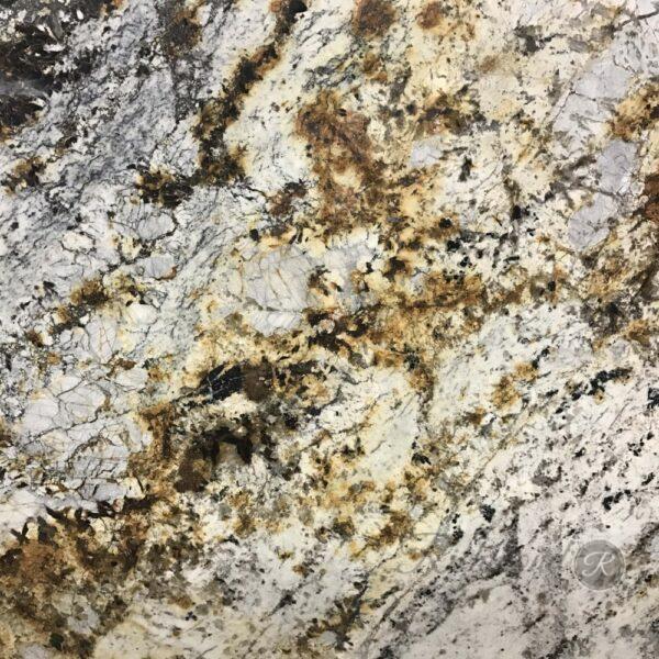 Granite - Gazon close-min