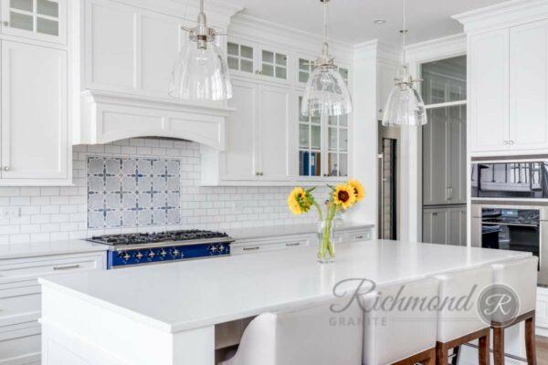 Chicago,,Il,,Usa,-,July,21,,2020:,A,Luxury,White